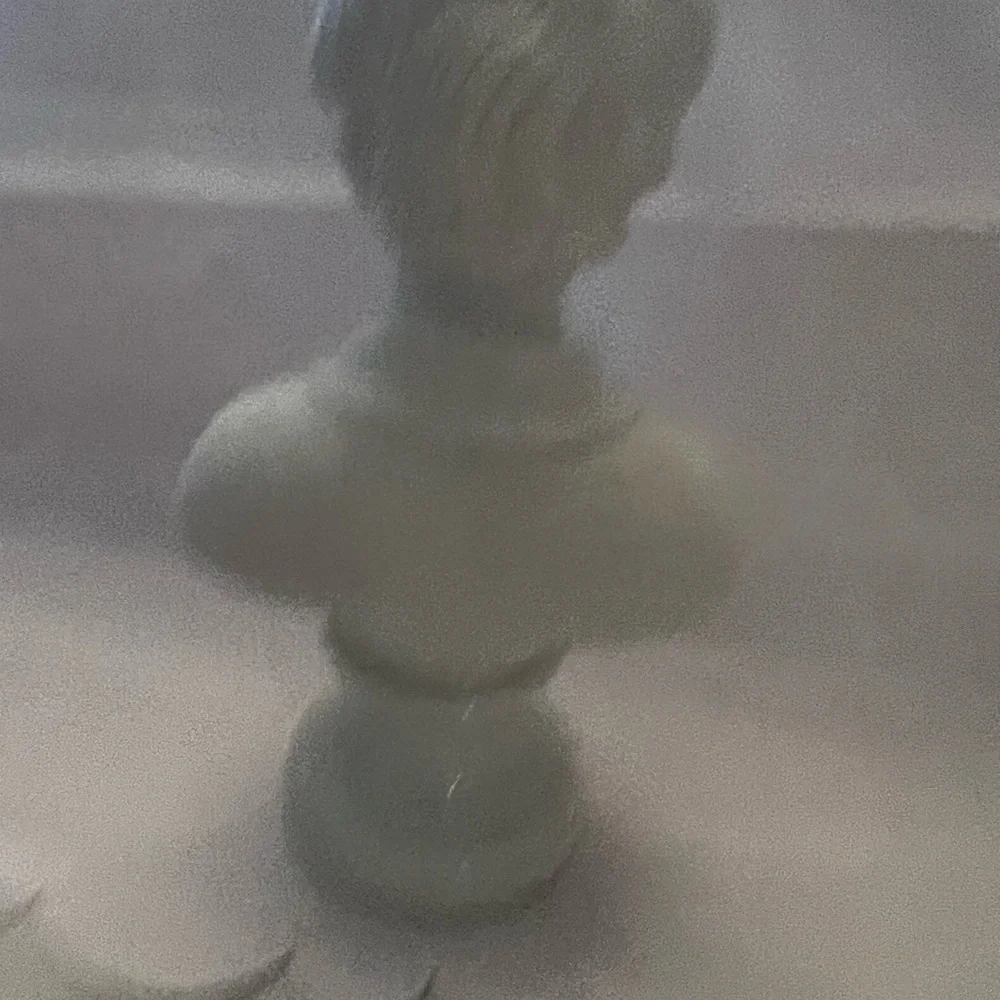 Andrea By Sadek Child Boy Bust Statue / Figurine - Picture 2 of 3